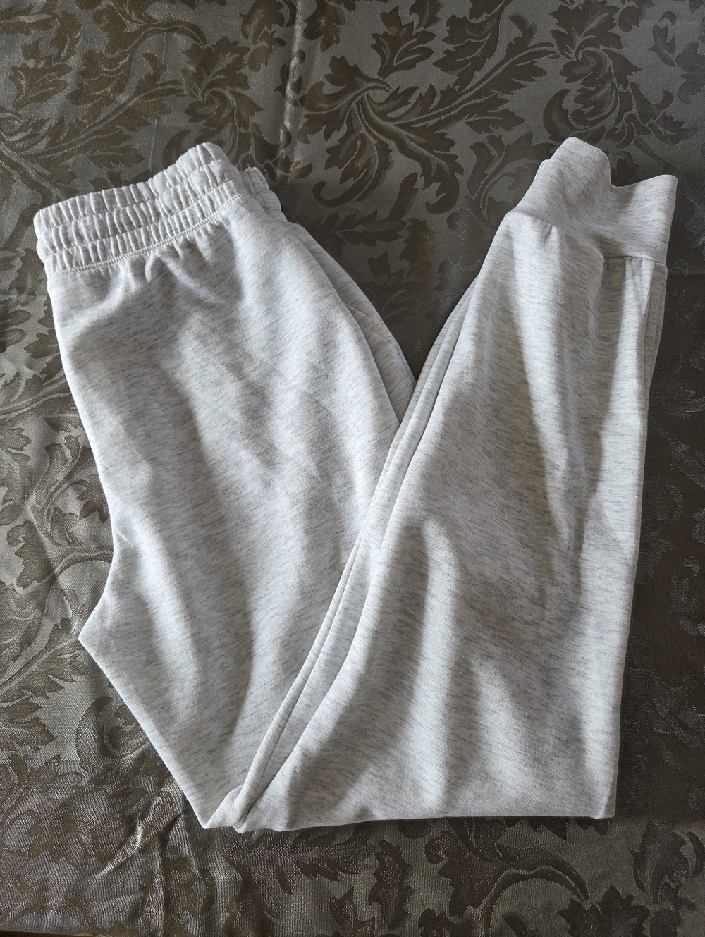 Yogalicious Light Gray Scuba Cascade Jogger